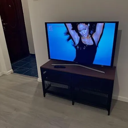 Studio Cozy Piata Victoriei