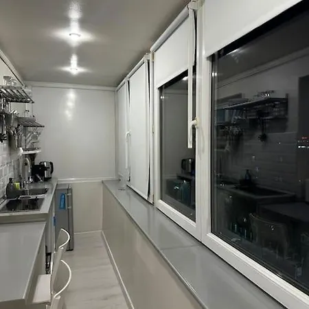 Studio Cozy Piata Victoriei